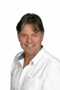 Willem Bruins, experienced real estate agent and founder of Villa Nova Real Estate, specializing in investment properties on the Costa del Sol.